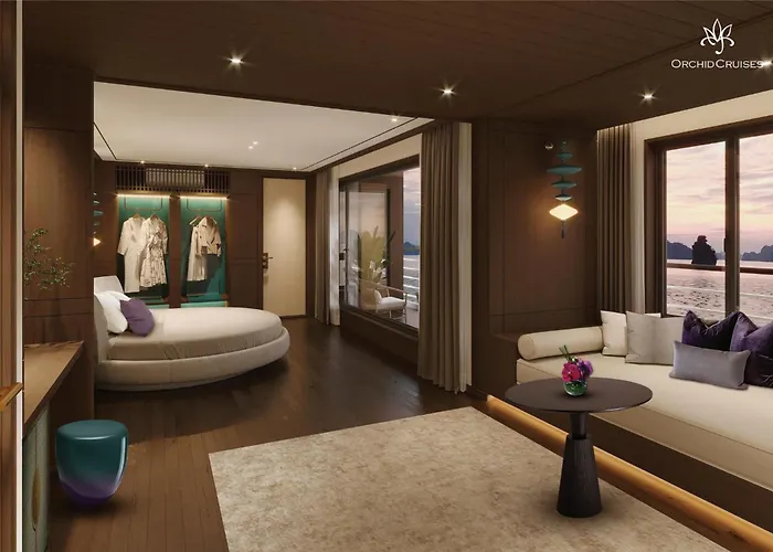Hotel Orchid Luxury Cruise 5*
